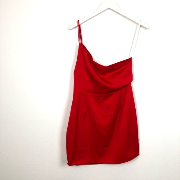 Superdown Rubi One Shoulder Satin Mini Dress Size M Red Revolve Party Dress - Picture 9 of 10